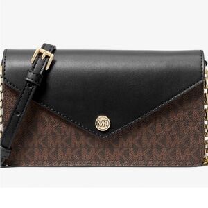 Michael kors signature envelope cross body bag-new